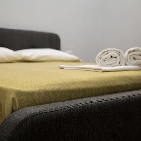 Be Solei Studio Apartments Sol 2 Тирана Экстерьер фото