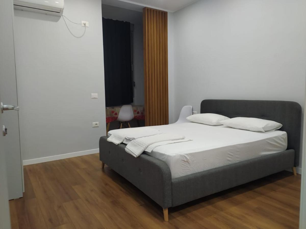 Be Solei Studio Apartments Sol 2 Тирана Экстерьер фото
